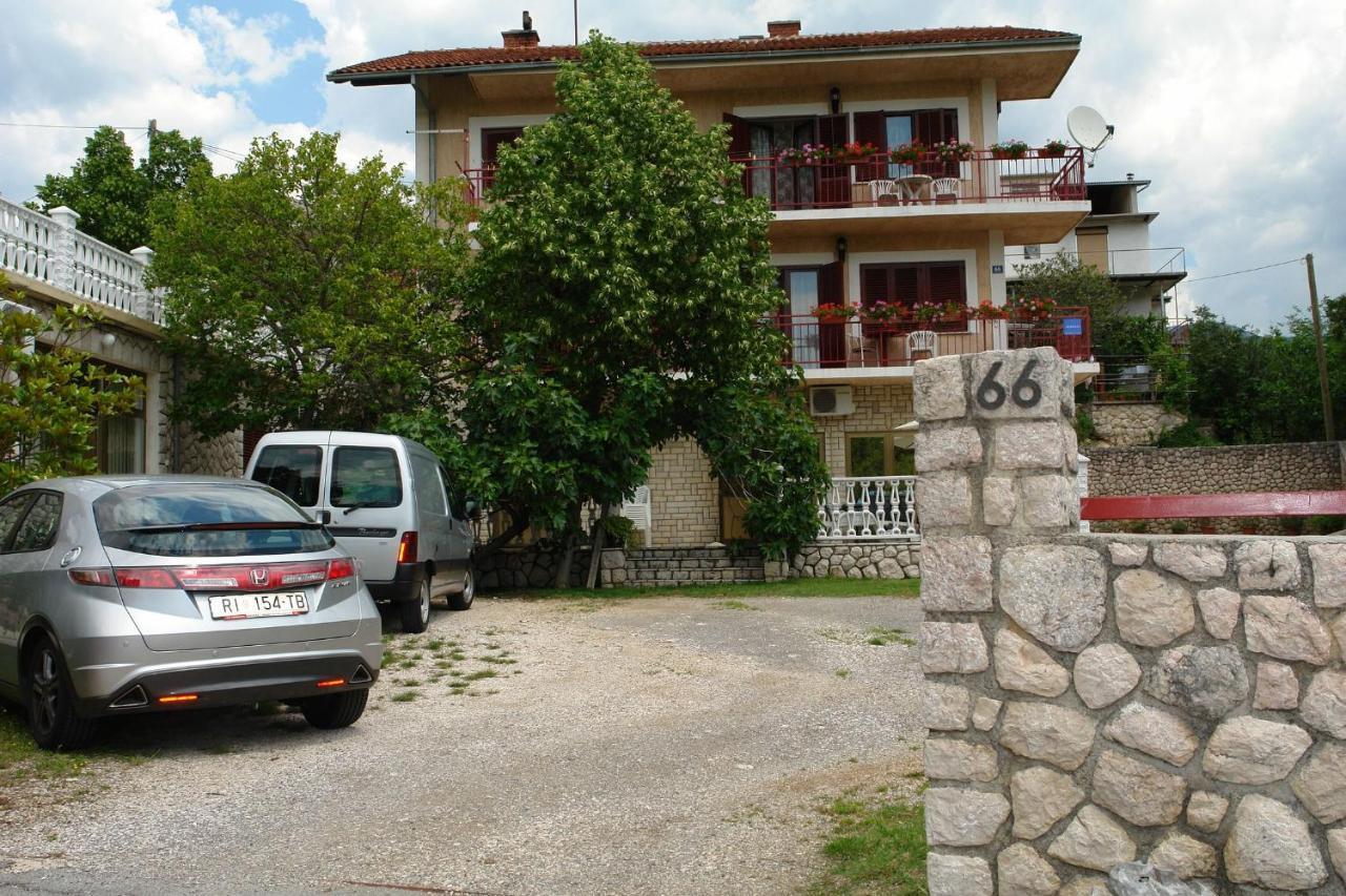 Apartments Nikolina Novi Vinodolski Exteriér fotografie